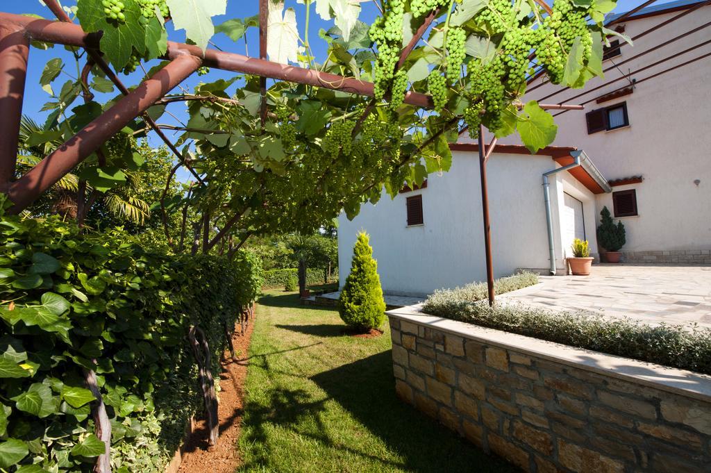 Apartment Anamarija *